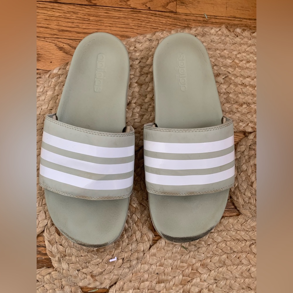 Adidas Adilette Comfort Sandals Slides Halo Green/White/Halo Ivory 8